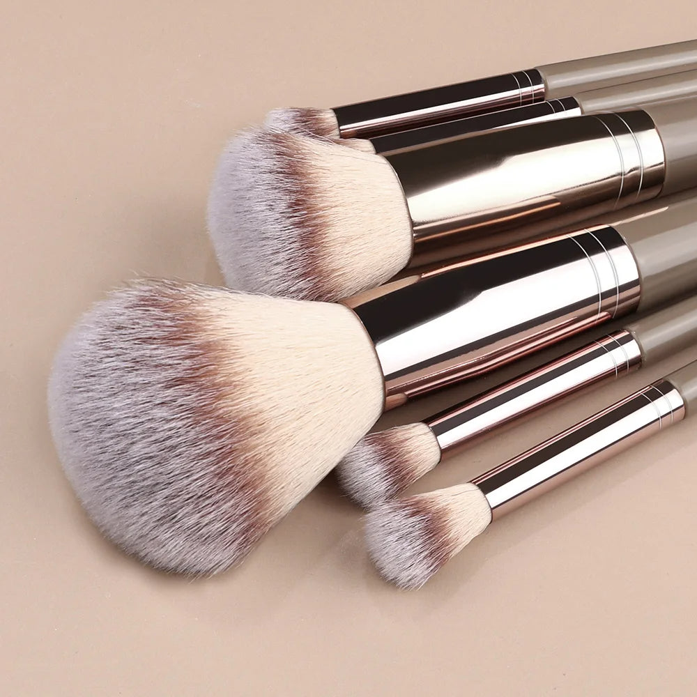 Juego de brochas de maquillaje